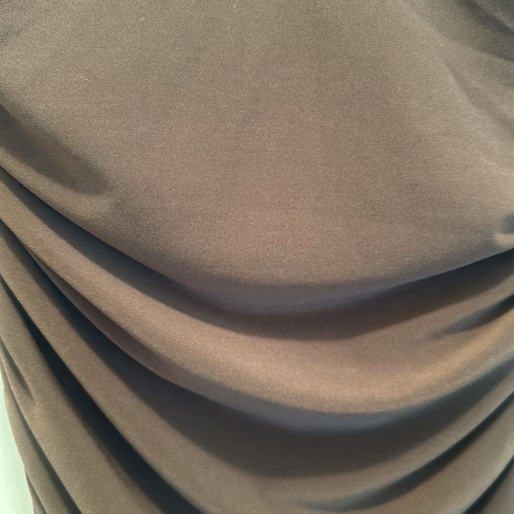 Norma Kamali Tara Long-Sleeve Deep-V Ruched Stretch Jersey Midi Dress small - Picture 7 of 7